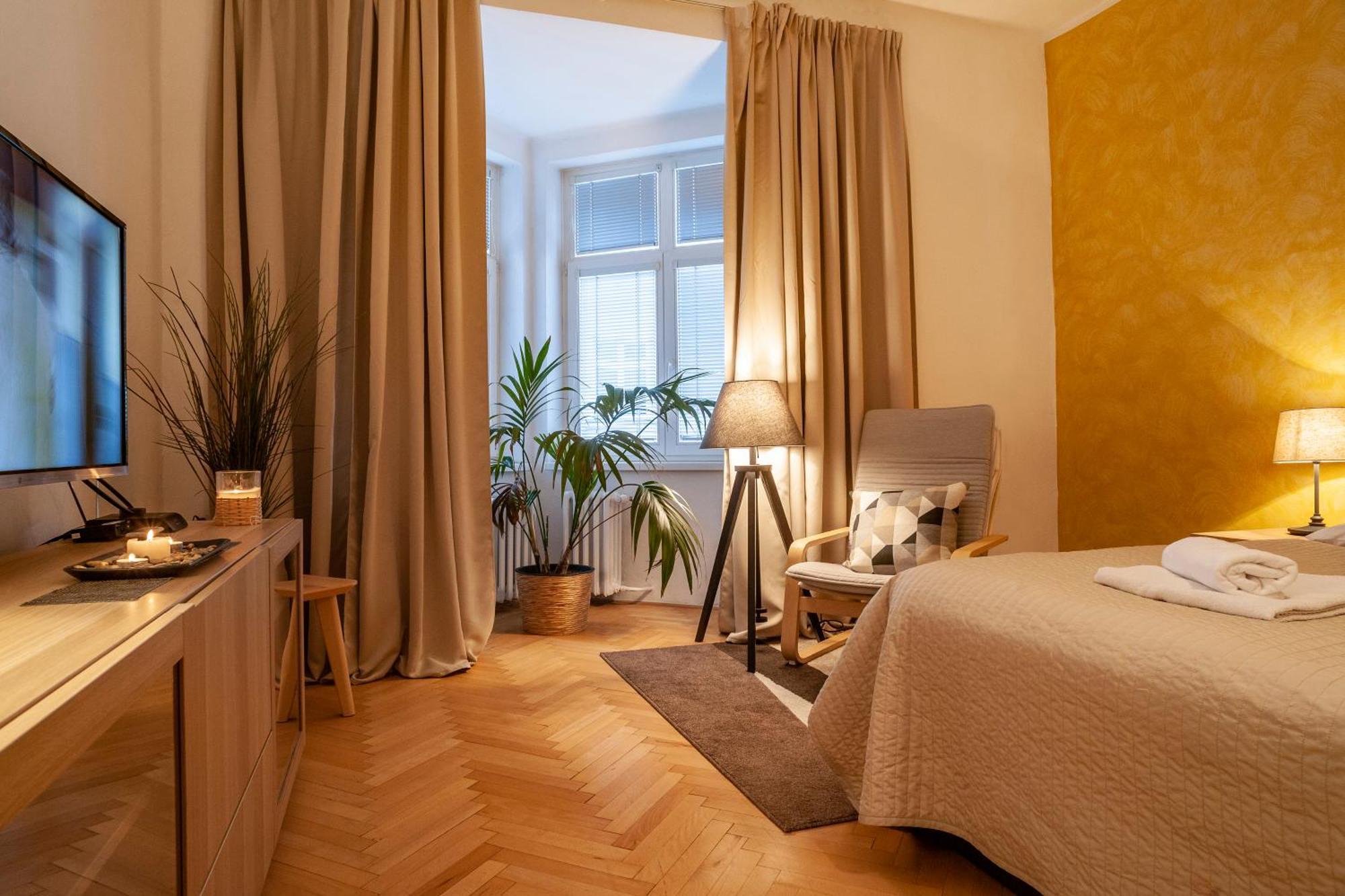 Sting Boutique Apartments Острава Экстерьер фото