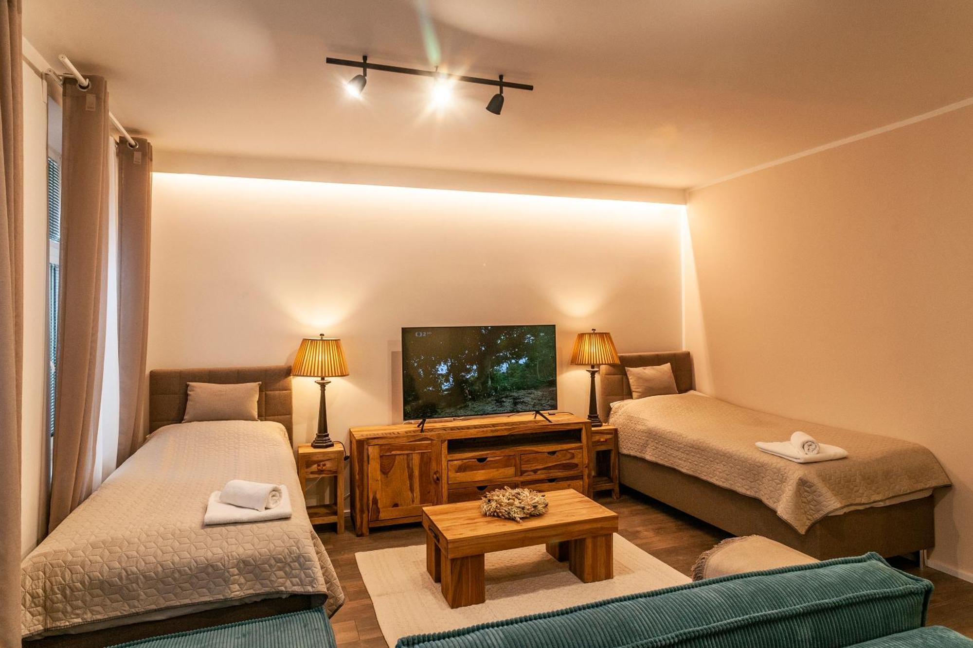Sting Boutique Apartments Острава Экстерьер фото