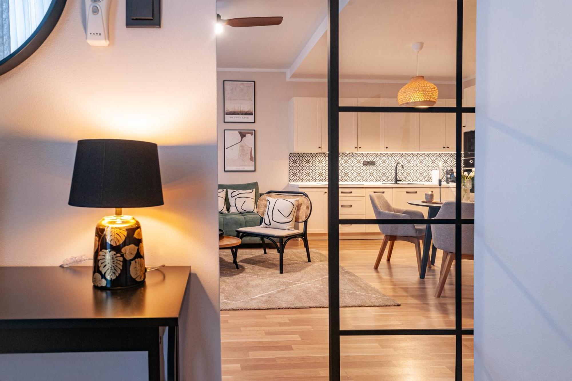 Sting Boutique Apartments Острава Экстерьер фото