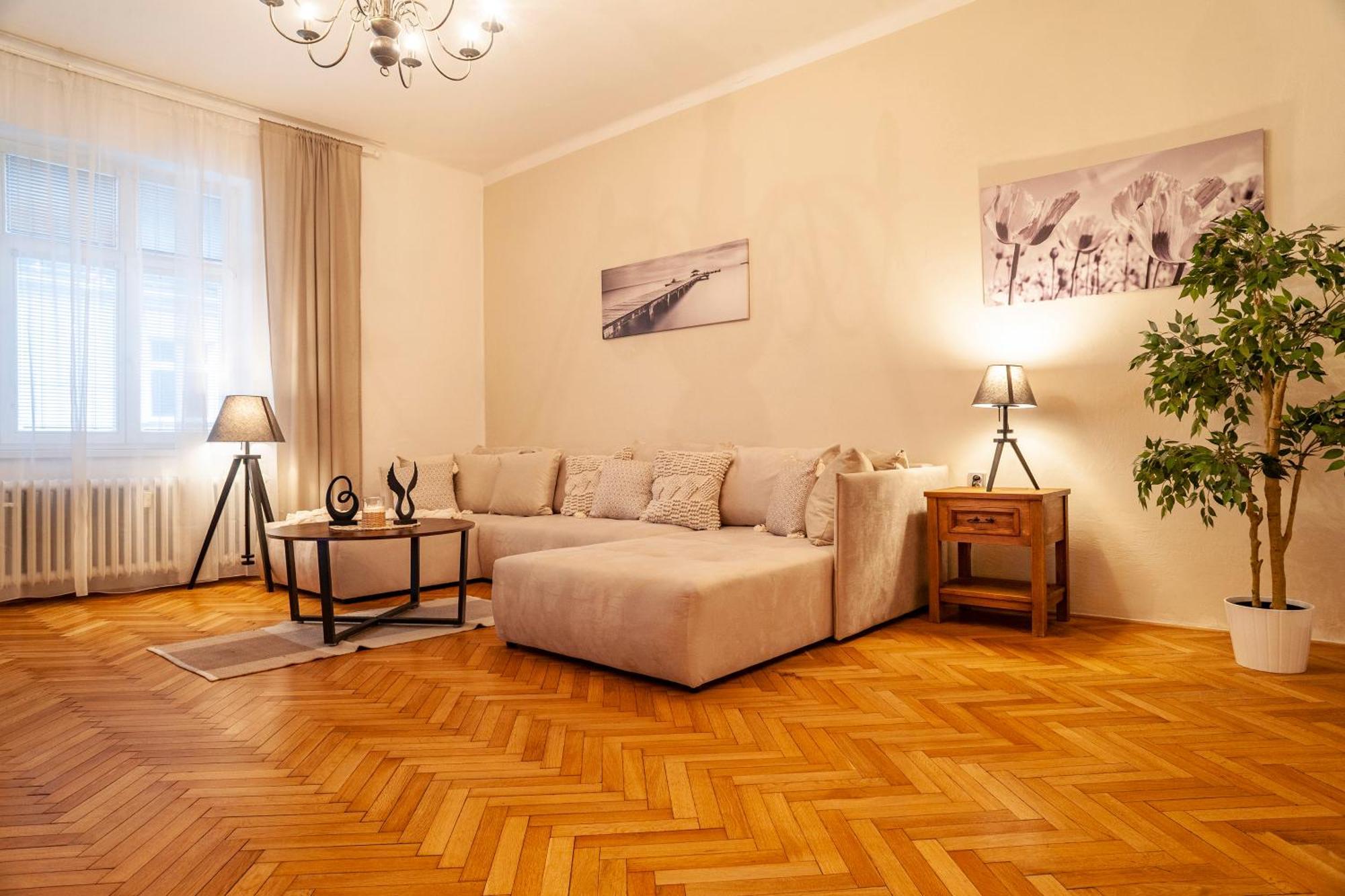 Sting Boutique Apartments Острава Экстерьер фото