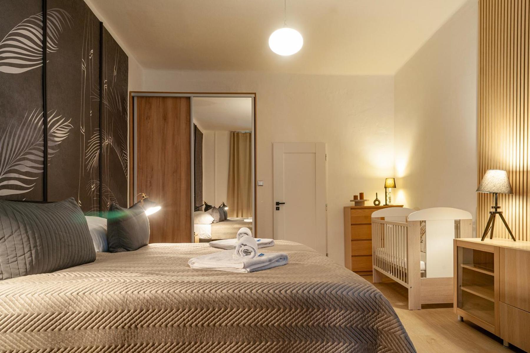 Sting Boutique Apartments Острава Экстерьер фото